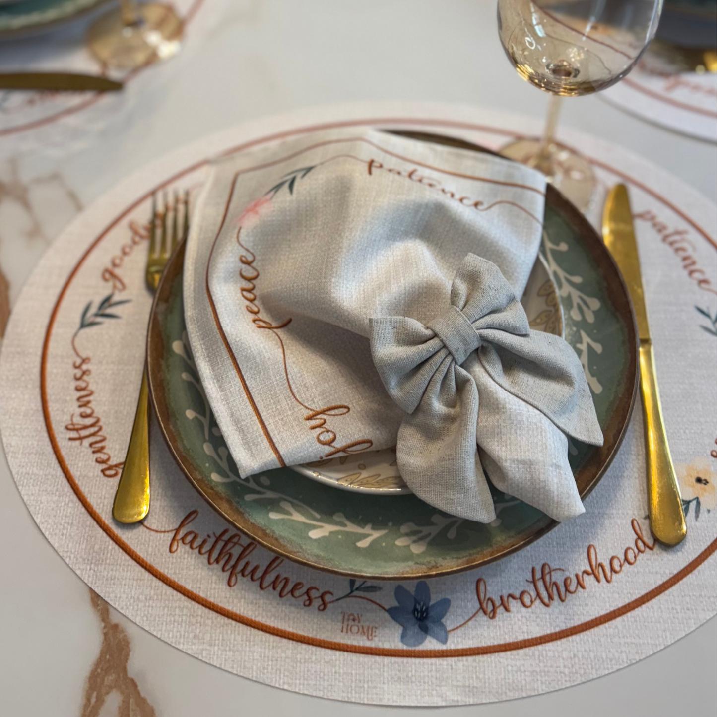 Words of Autumn Round Placemat