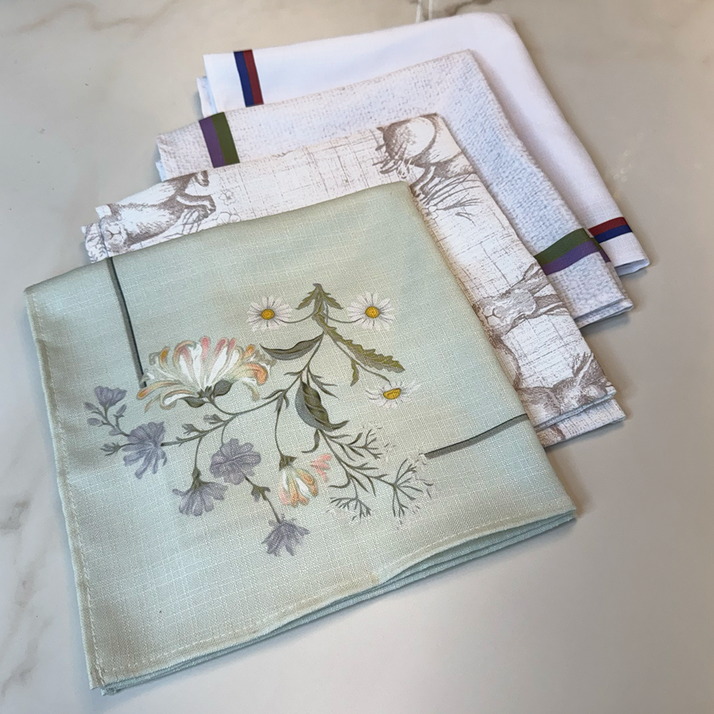 Provence Daisies Napkin with Hand Painted Look